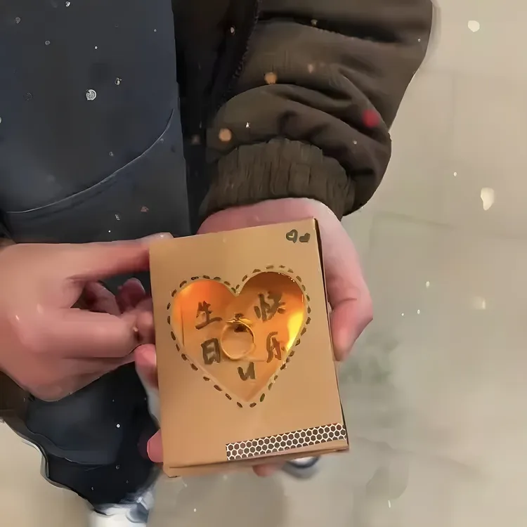 爱心燃烧卡盒创意手工diy材料包火焰礼物盒生日惊喜贺卡送给女友
