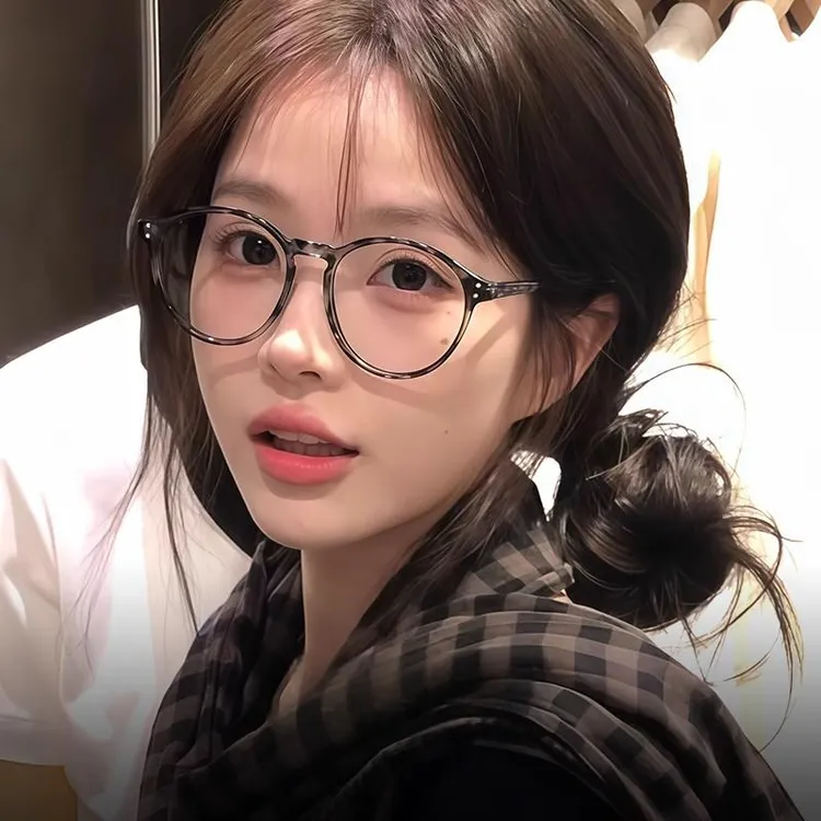 超轻素颜神器眼镜学院风防蓝光镜框可配近视有度数散光镜片韩系女