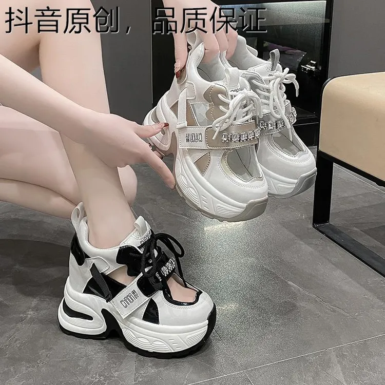 屈臣 氏内增高老爹鞋女2025夏季新款水钻镂空透气厚底松糕休闲运