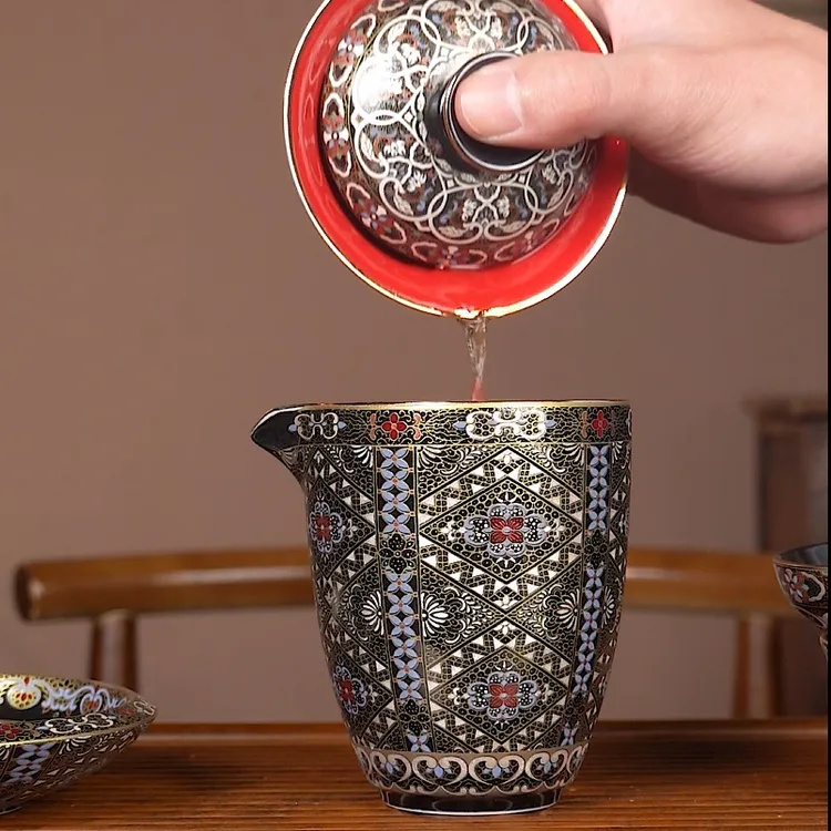 珐琅彩黑地菱格如意纹三才盖碗陶瓷泡茶碗黑家用泡茶器复古中式风