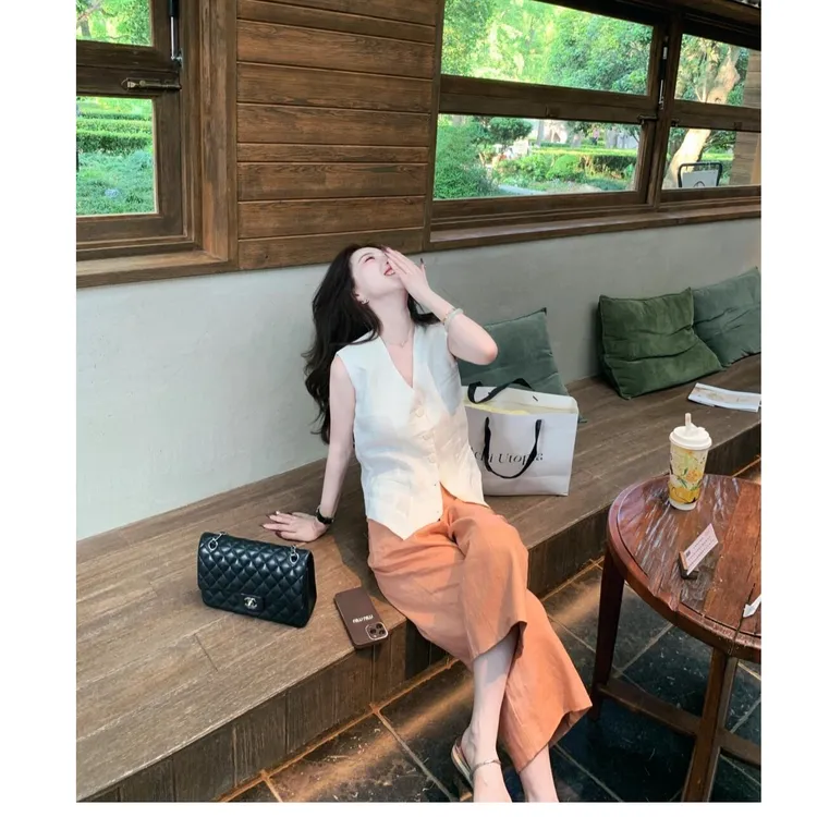 韩版西装无袖减龄衬衫马甲上衣女新款夏季长裤高级v领马夹两件套