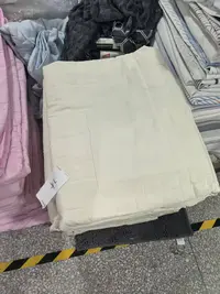 《厚广家》3楼200×230黄色表面化纤100%羊毛被 发1张4.5斤