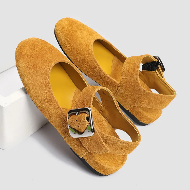 春季新款法式气质单鞋复古绒面玛丽珍浅口平底女鞋大码女鞋41-43