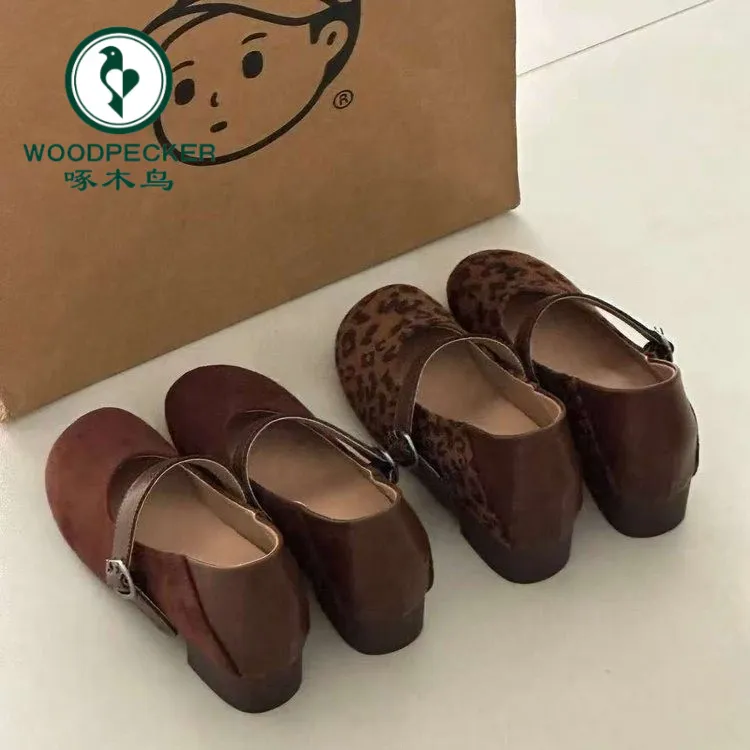 啄木鸟 内增高7cm复古豹纹勃肯鞋女秋冬新浅口单鞋女一字扣玛丽珍