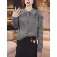 秋冬新款时尚气质圆领拼接蕾丝长袖针织衫女休闲百搭韩版上衣767