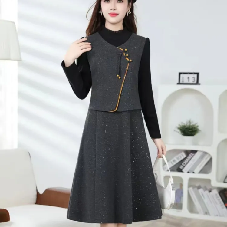 冬季新款减龄洋气显瘦气质连衣裙