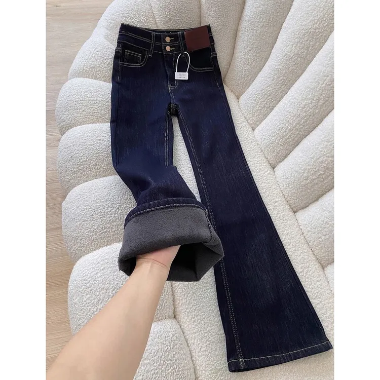 雪千羽深蓝色加绒微喇牛仔裤女秋冬2025新款小个子复古高腰喇叭裤