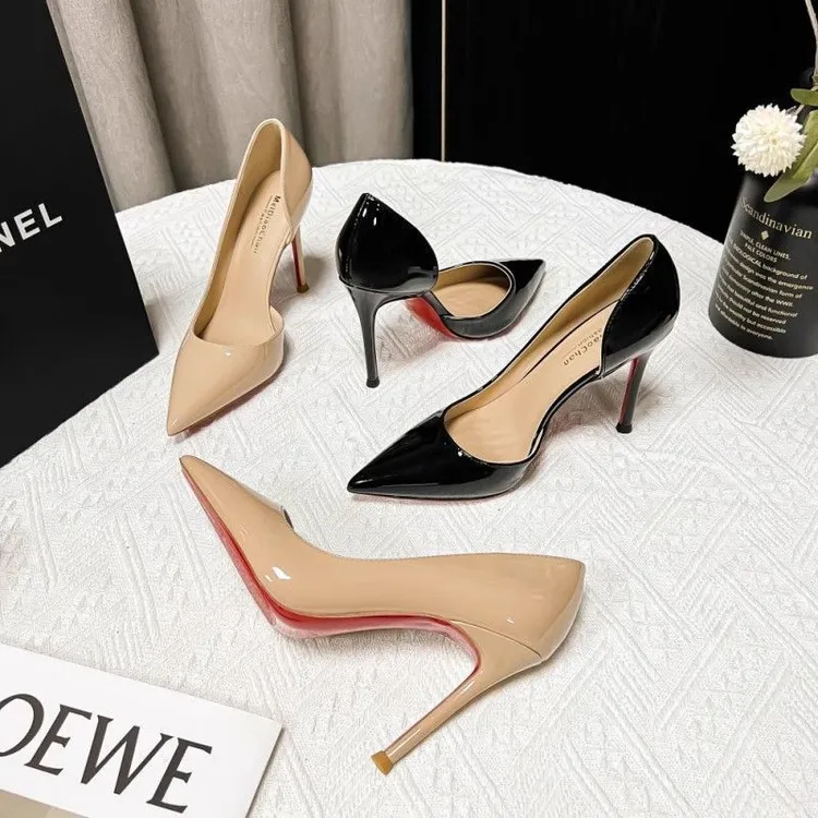 新款红底侧空高跟鞋女时尚百搭显瘦浅口单鞋性感尖头细跟亮面女鞋