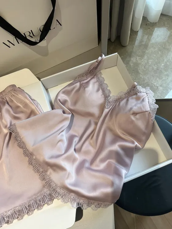 夏季新款吊带短裤两件套薄款冰丝睡衣女带胸垫纯欲风家居服可外穿