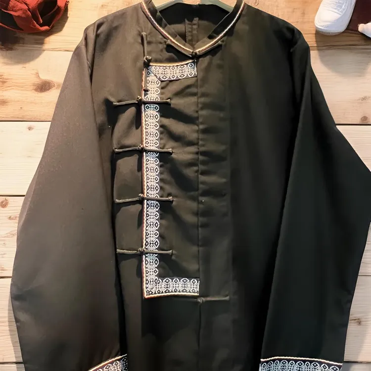 布依族纯手工民族服饰特色长袖黑色长款时尚男款
