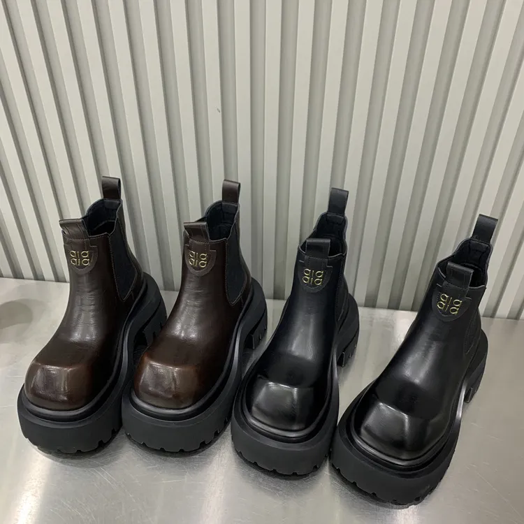 欧货软皮中筒烟筒女鞋子马丁秋冬乐福鞋女款爆款2025新款马丁靴