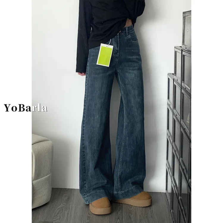 复古不贴腿微喇牛仔裤女秋冬新款大码胖mm宽松梨型身材显瘦喇叭裤