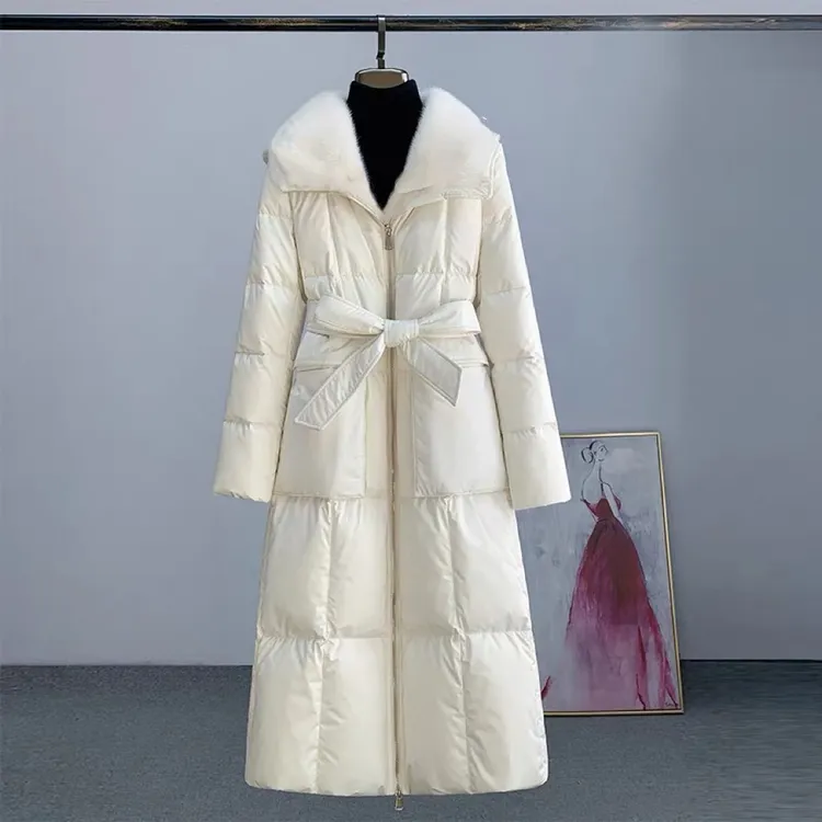 2025高端冬季新款棉袄女时尚外套长款大毛领修身收腰大衣时尚棉服