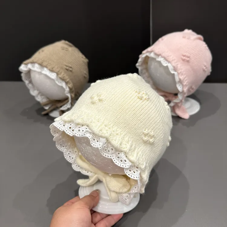 秋冬款宝宝复古花边洋气婴幼儿护耳帽女童保暖宫廷针织新生毛线帽