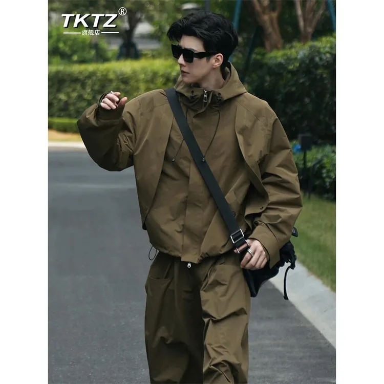 撤柜美式工装夹克爆款套装男士2025新款春秋季户外三防冲锋衣裤子