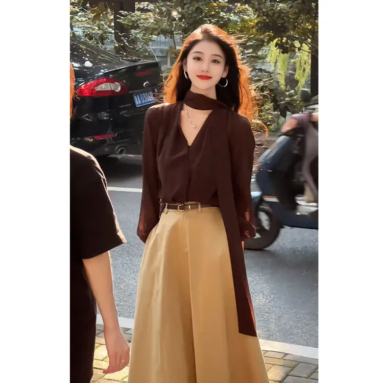 2025早秋新款女韩系穿搭修身V领飘带长袖上衣气质高腰显瘦半身裙