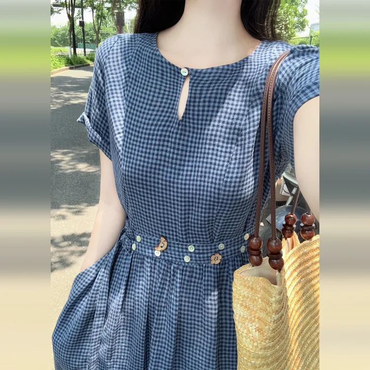 【清仓】2025法式复古蓝色格子连衣裙子女夏别致绝美收腰长裙3985