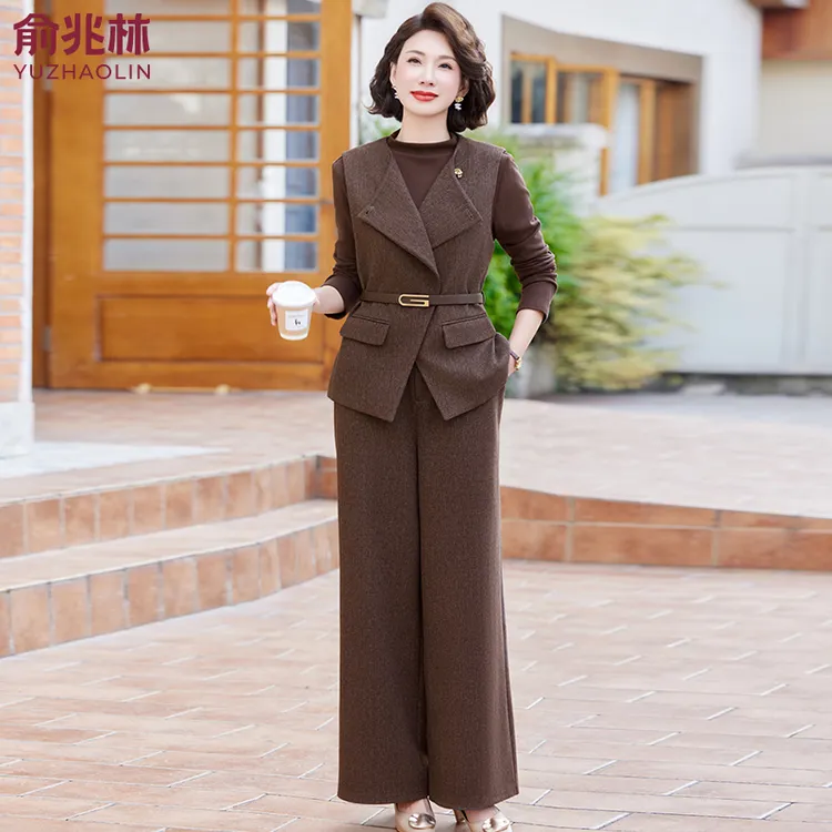 俞兆林妈妈秋装洋气套装贵夫人马甲外套中老年女装春秋时尚三件套