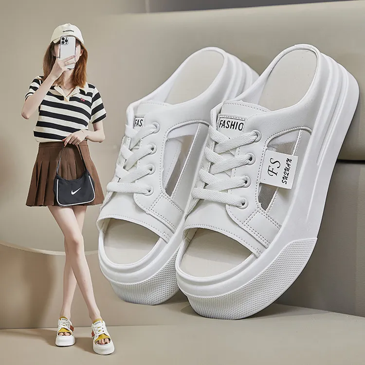 女鞋2025新款厚底半拖小白鞋轻便软底夏季镂空透气外穿高级感凉鞋
