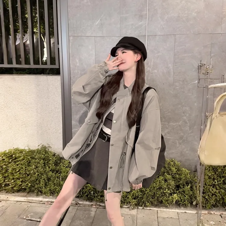 里斯本~美式早秋季新款高级宽松设计感廓型收腰风衣外套女短外套