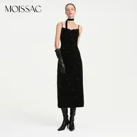 【星线好物】商场同款 摩萨克2025春丝绒钉钻吊带礼服女MWFC50002