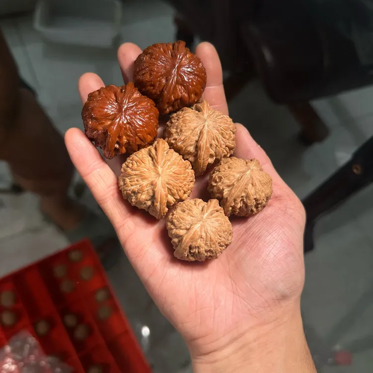 麻核桃把件精配对 山地老树磨盘 尺寸可选