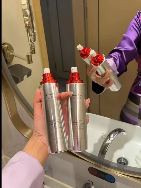 薇迩缇玫瑰精粹发光水乳套盒