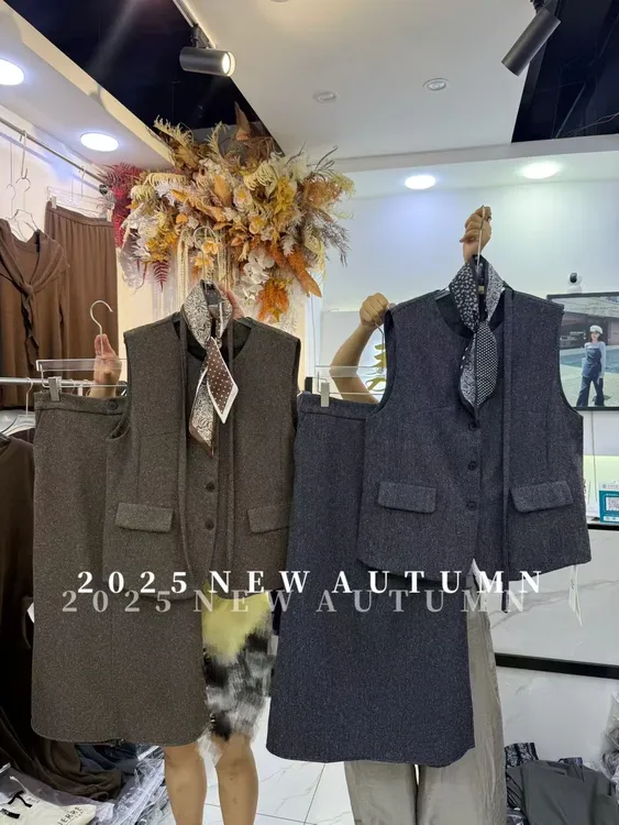 早秋2025大码女装休闲韩系ins法式气质英伦丝带马甲半身裙三件套