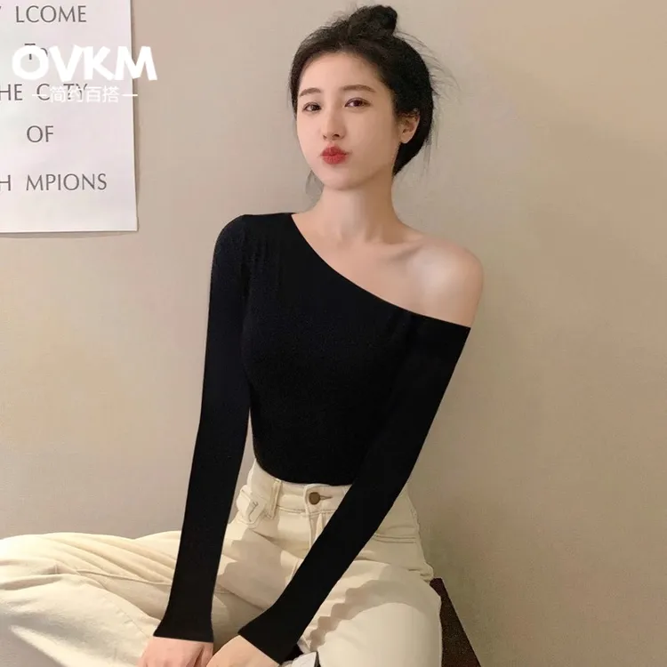 OVKM棉质斜肩长袖t恤女早秋设计感紧身气质性感一字肩打底衫露肩
