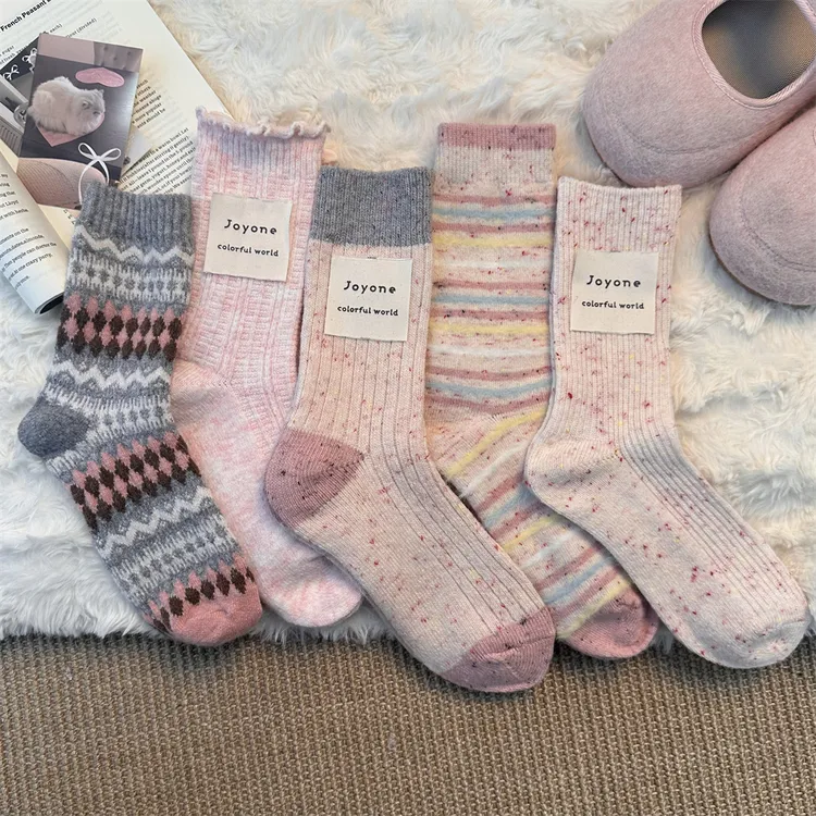 粉灰羊毛袜子女中筒袜秋冬加绒加厚保暖甜美点子纱堆堆袜日系百搭