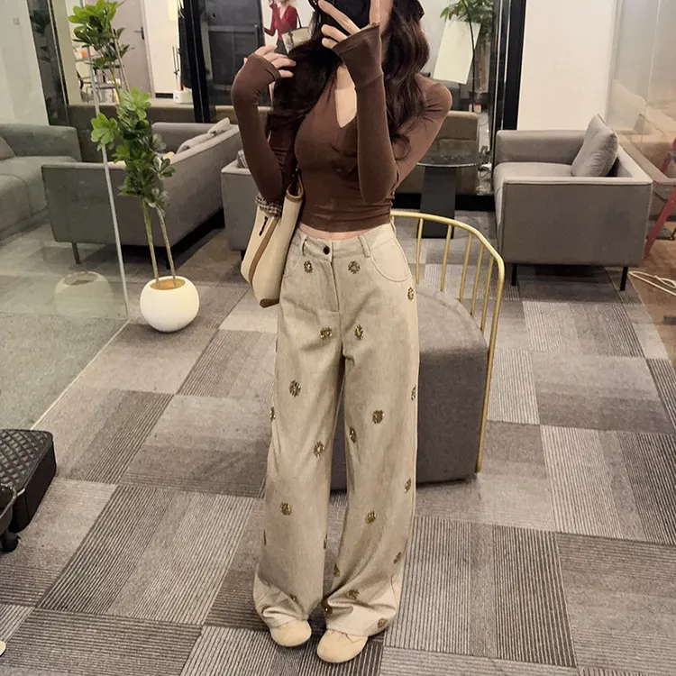 辣妹高级感穿搭一整套2025春秋新款气质V领上衣烫钻阔腿裤两件套