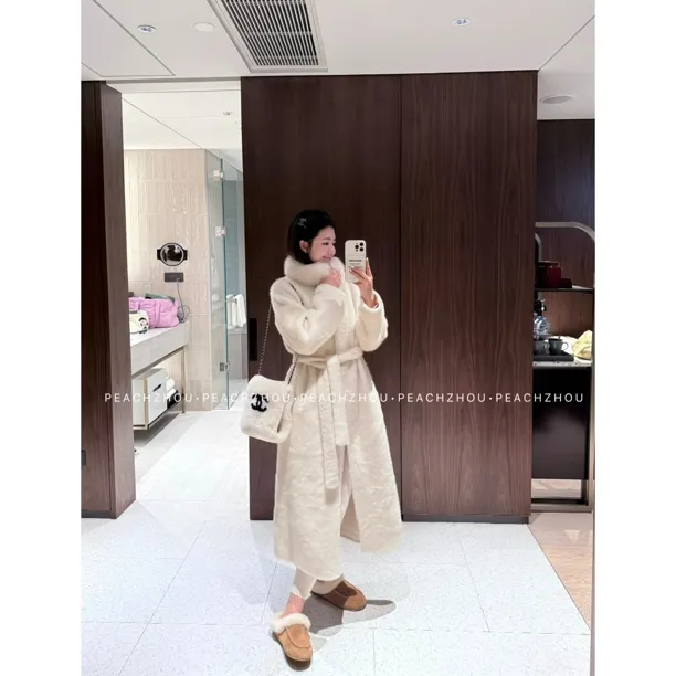 PEACHZHOU 100羊毛'白色恋人'可拆卸狐狸毛领宽松长款大衣外套