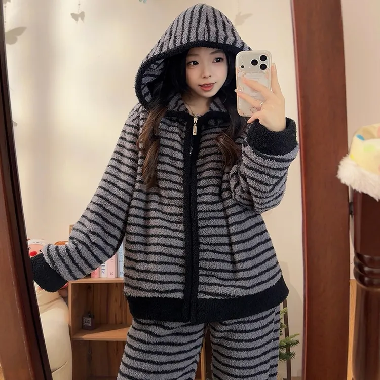 灰条纹睡衣女秋冬季珊瑚绒连帽长袖长裤开衫法兰绒加厚家居服套装
