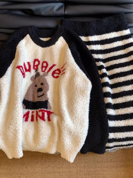 2025新款可爱卡通半边绒睡衣女秋冬季大码保暖加厚家居服外穿套装