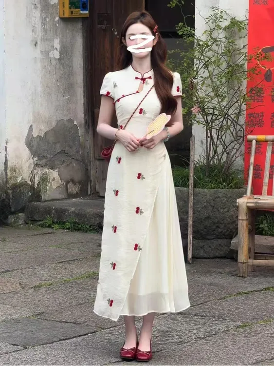 620-3【樱桃刺绣】新中式拼接不规则假两件旗袍裙复古中国风连衣裙