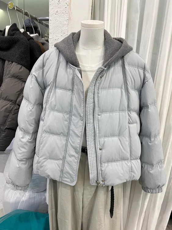 欧货高端拼接连帽棉服冬季新款2025短款保暖面包服外套