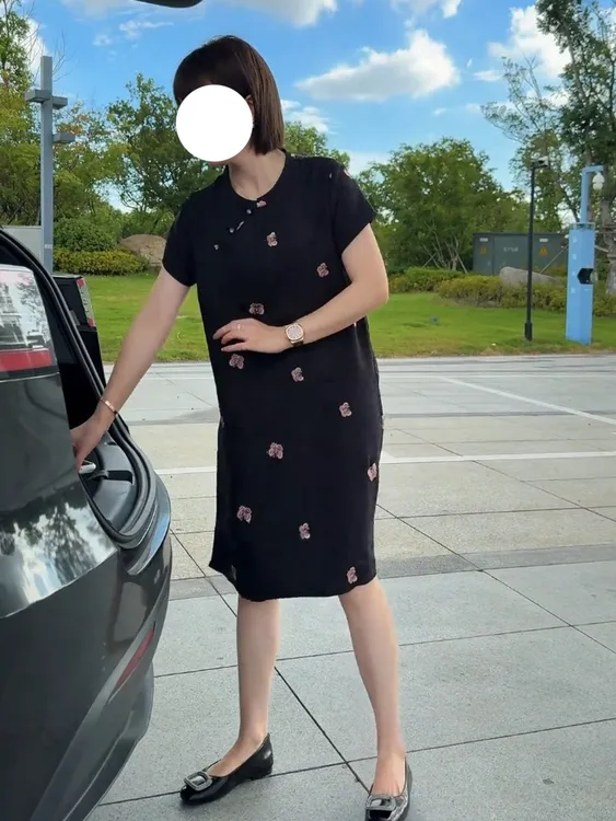 法式轻奢时尚高级感新中式复古国风连衣裙女宽松休闲遮肉显瘦裙子