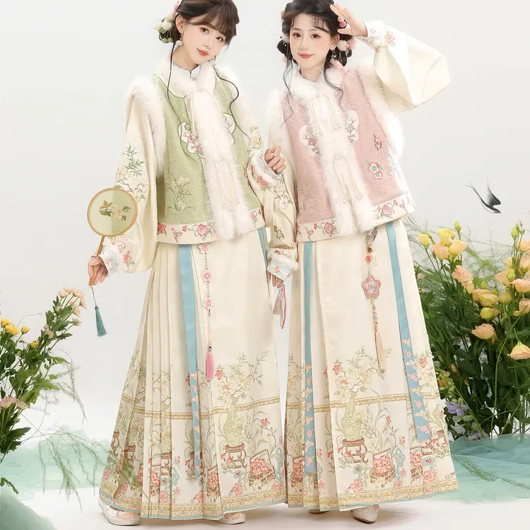 沐颜卿【盈瓷】明制立领琵琶袖对襟袄加绒比甲原创马面裙秋冬套装