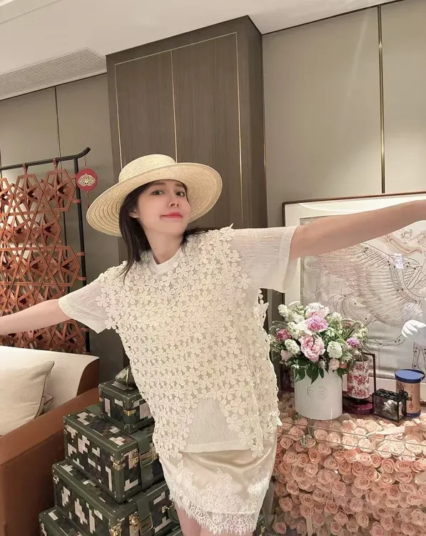 （MY）BETTERJOELAY -【镂空穿搭】时尚高级吊带背心百搭简约风GG0216