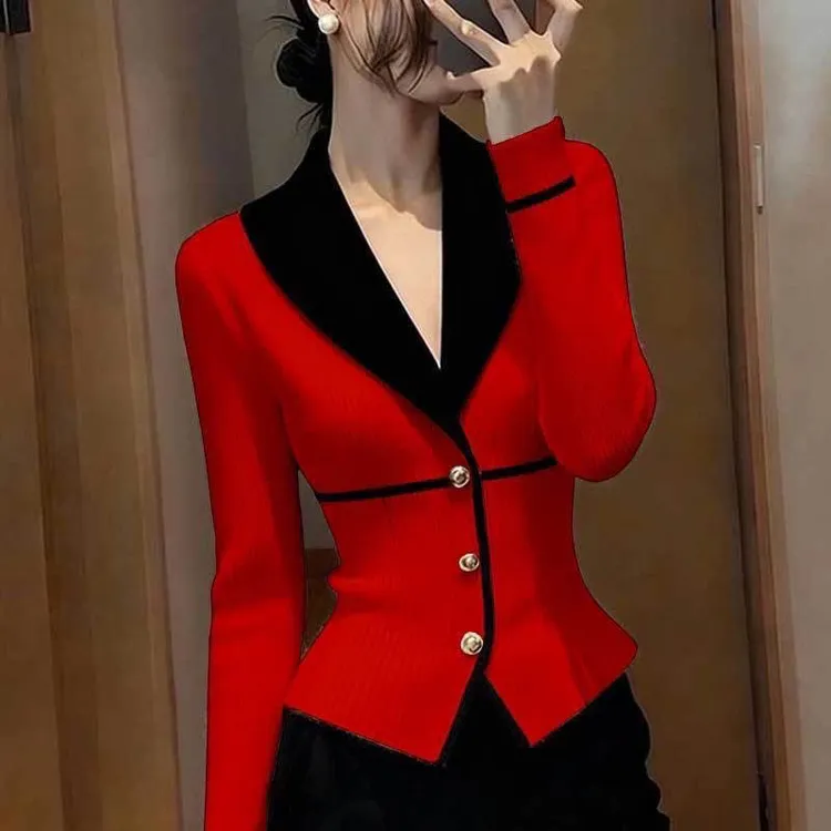 秋冬季黑白拼接针织上衣女巨好看小众不撞款气质高端掐腰毛衣外套