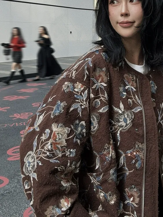 高温妮复古时尚百搭气质港风高质感牛仔重工钉珠外套 5e32211