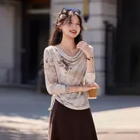 新中式复古2025年秋季新款设计感荡领长袖T恤上衣女装SXT25090
