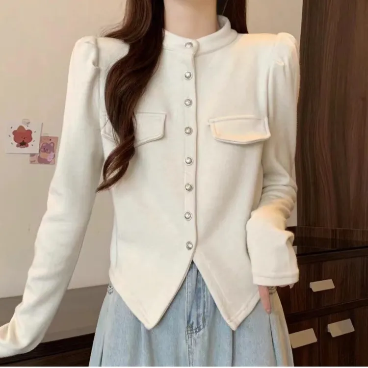 正肩长袖小香风打底衫女冬季大码胖妹妹高级感气质显瘦单排扣上衣