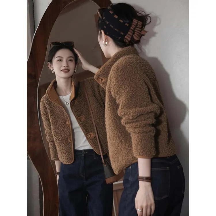 秋季独特高级感超好看减龄漂亮洋气今年流行爆款棕色羊羔毛外套女