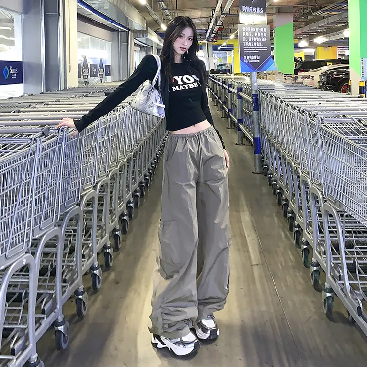 2025春夏上新好品开春高街甜辣宽松阔腿裤设计感百搭显瘦大口袋工