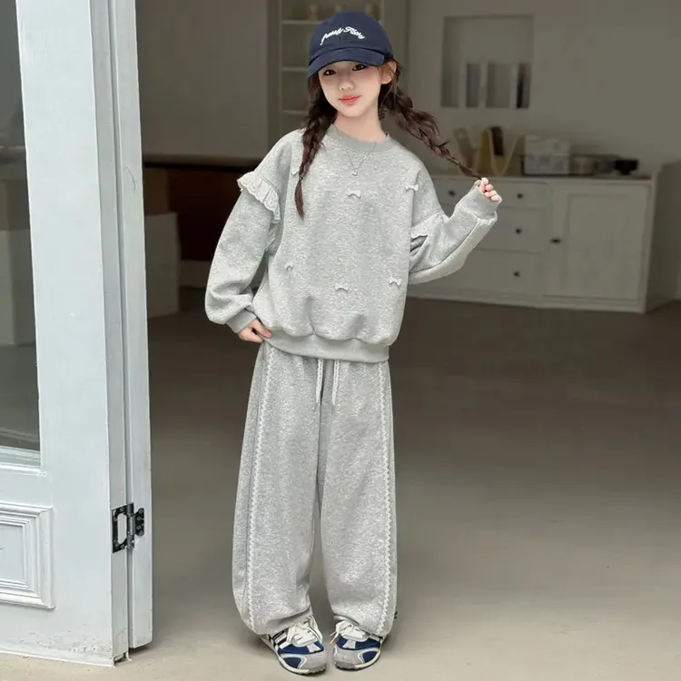 女大童秋季套装2025新款儿童韩版女孩花边卫衣休闲阔腿裤两件套潮