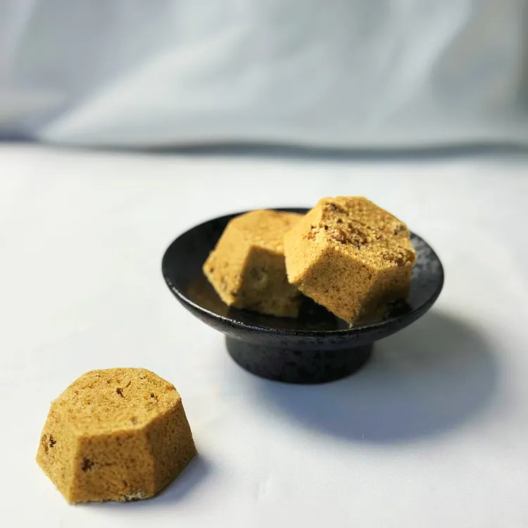麦青红豆糕粗粮早餐点心杂粮伴手礼糕点茶点