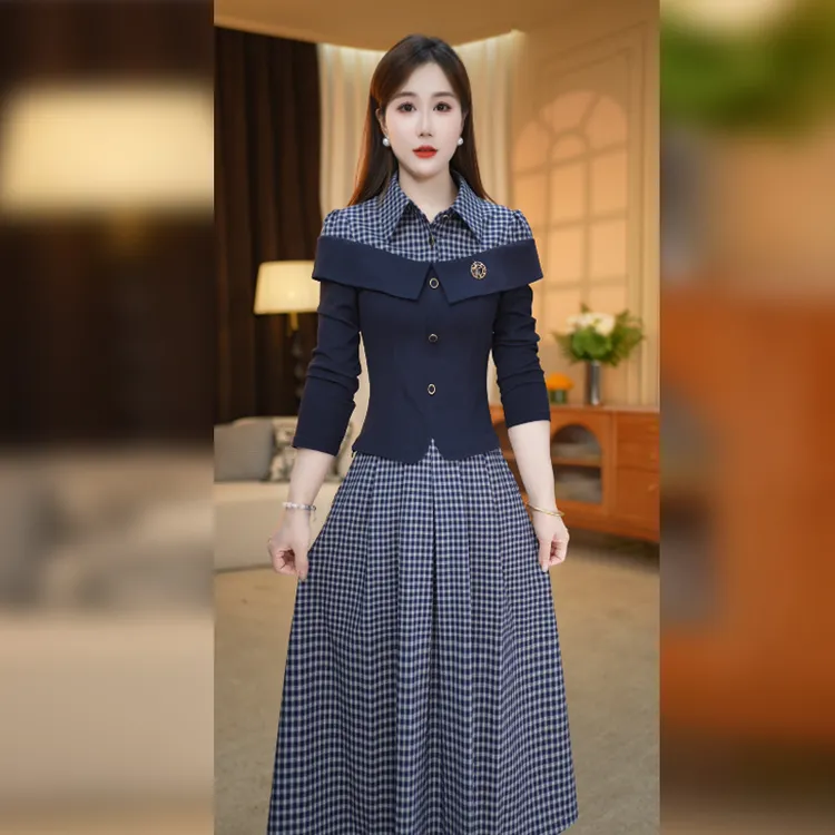 赛菲雅格纹拼接衬衫领套装裙女2025新款秋季减龄小衫半身裙两件套