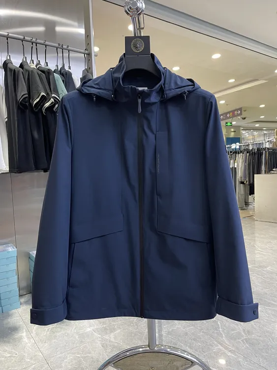 （3Y127）春秋季新款连帽休闲简约可拆卸帽男夹克外套品牌撤柜剪标