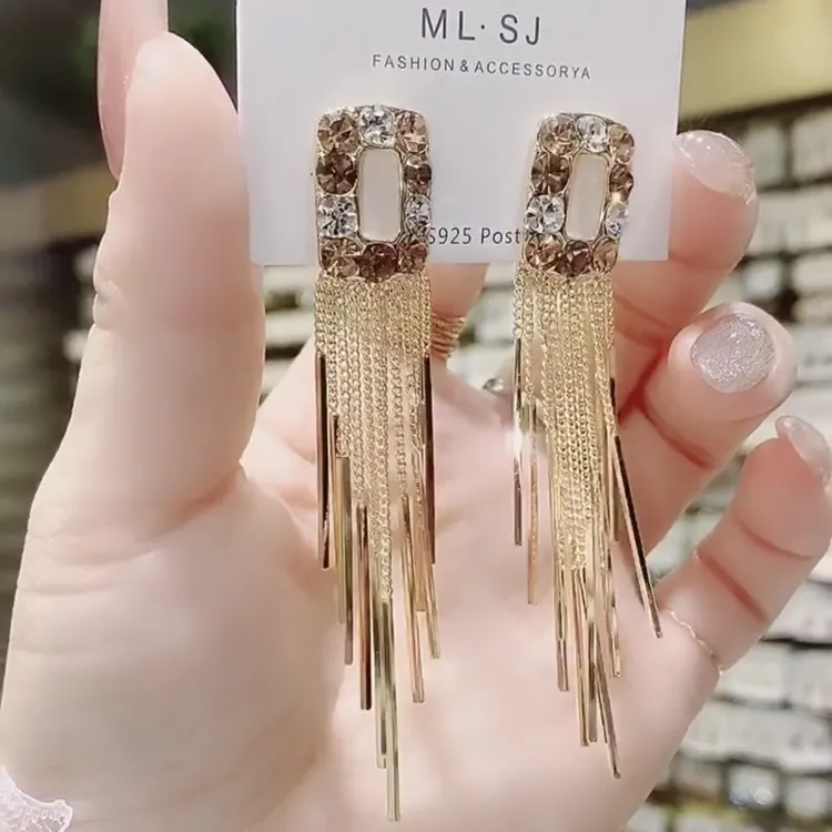 铜合金锆石耳饰 耳环流苏气质女神金色高级感新款轻奢设计感长款